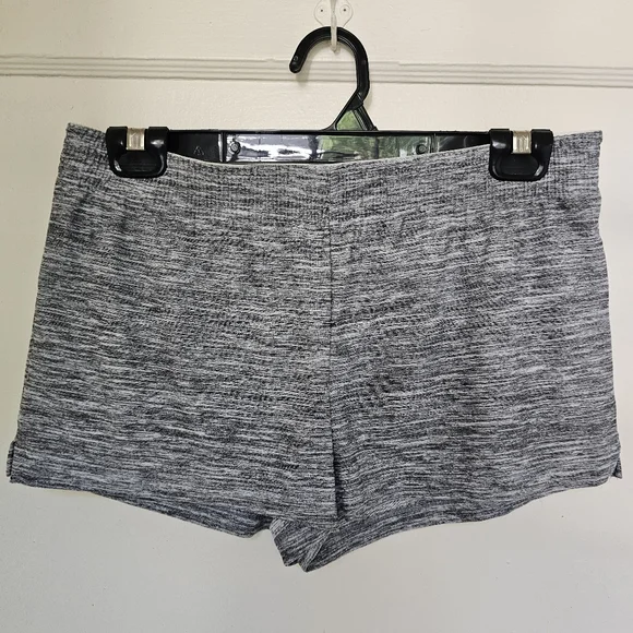 NWOT•Set of 3 short shorts (M&L) - Picture 4 of 7
